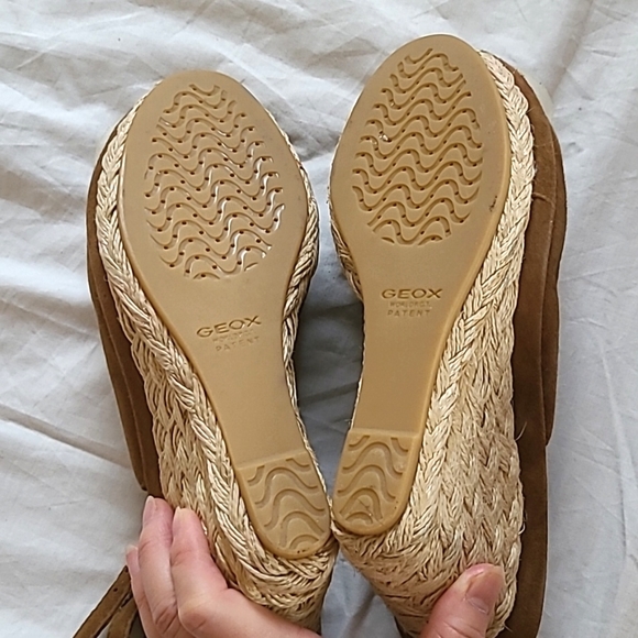 Geox Brown Strappy Suede Espadrille Wedge Sandals, Size 38/ (7.5) - Picture 11 of 13